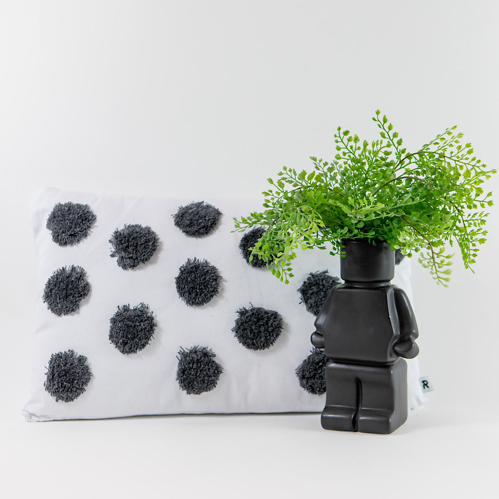 Blockman Planter Black